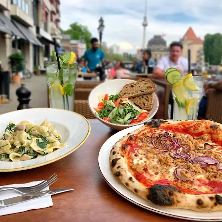 Neuer Fritz ベルリン