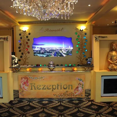 Neuer Fritz ベルリン