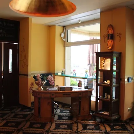 Neuer Fritz ホテル 3*