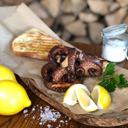 Hotel Neuer Fritz 3*