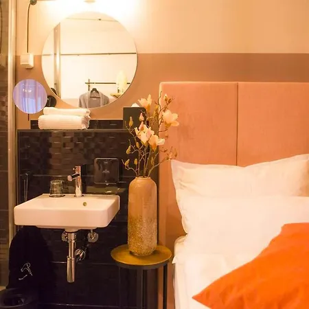 Neuer Fritz Hotel Berlín