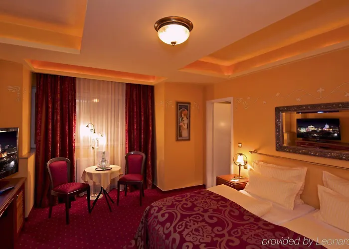 Hotel Neuer Fritz 3*