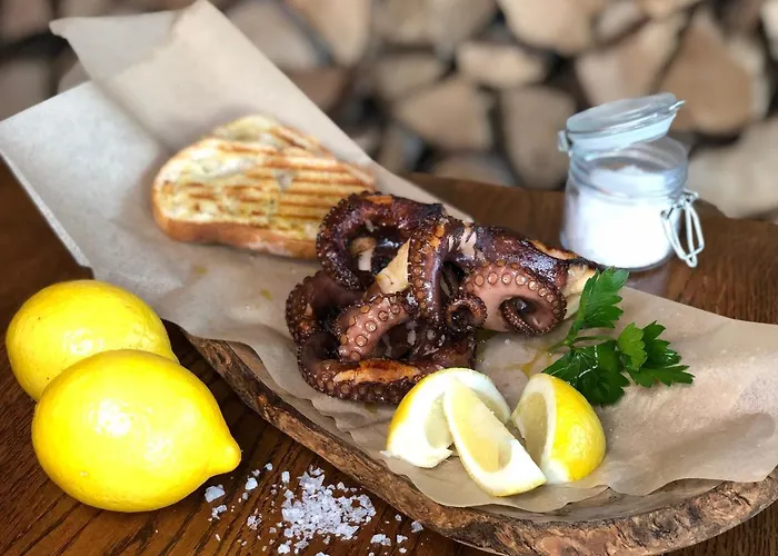 Hotel Neuer Fritz 3*